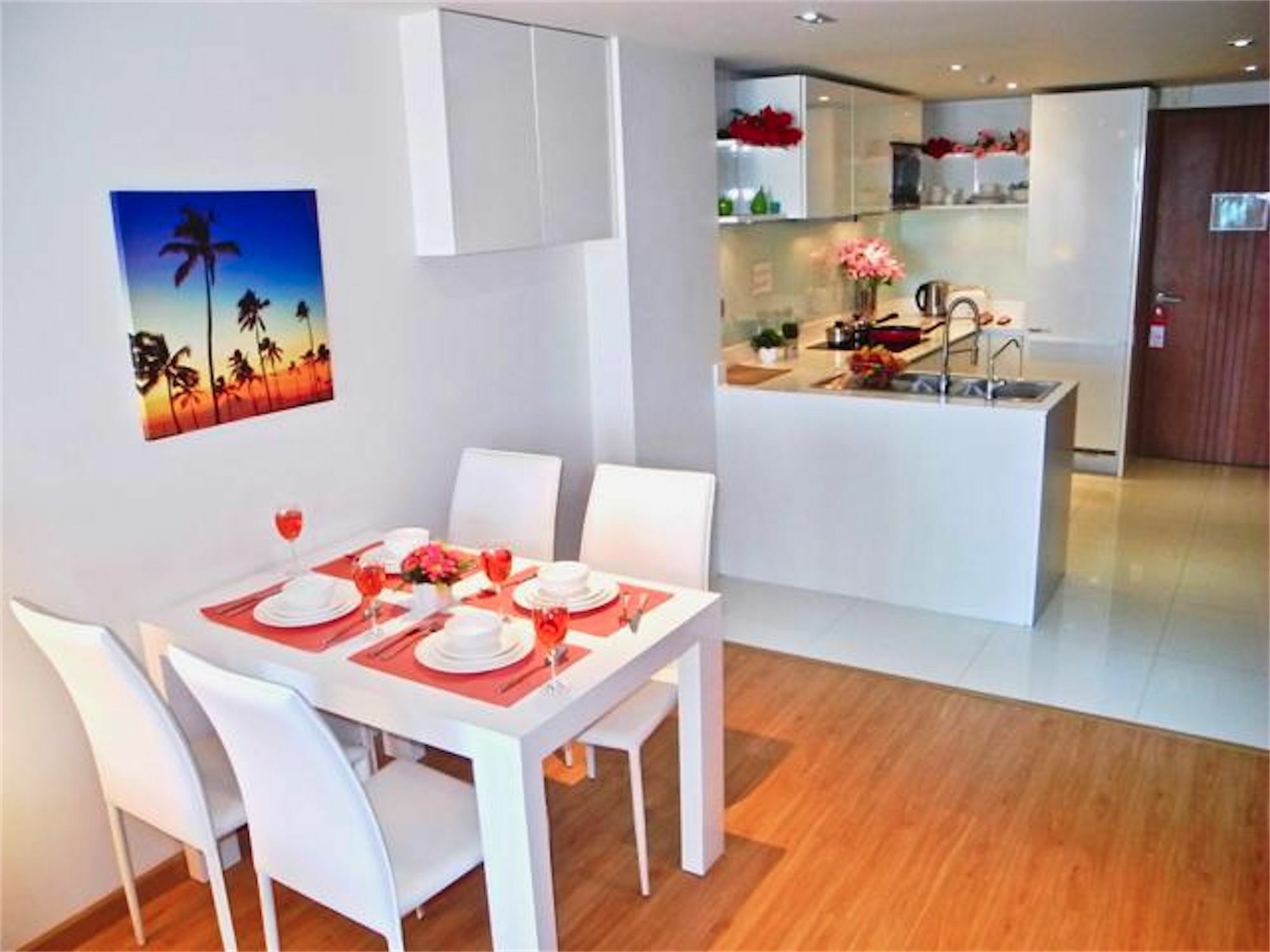 The Privilege Residence : 1 Bedroom Apartment In Patong Zewnętrze zdjęcie